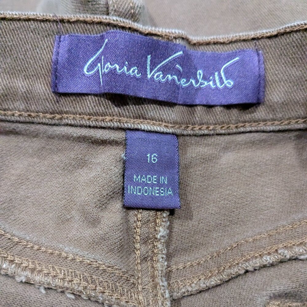 Gloria Vanderbilt Women's Amanda Jeans, Brown, Size 16, Classic Fit, Tapered Leg - Picture 2 of 13